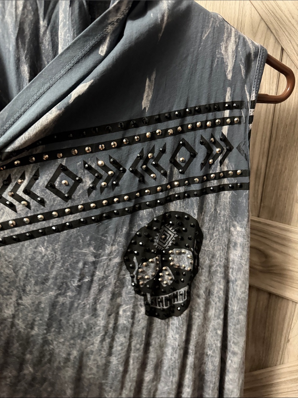 Vocal vest with skull and bling stones XL